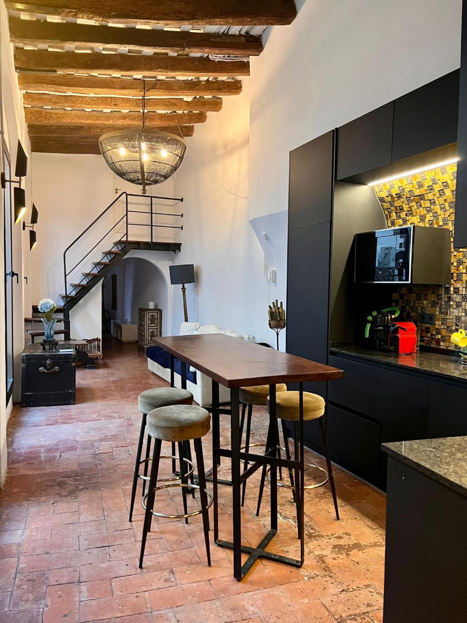 Habitacion Para Grupos Hasta 8 En Plena Rambla De Cataluna Barcelona Exteriör bild